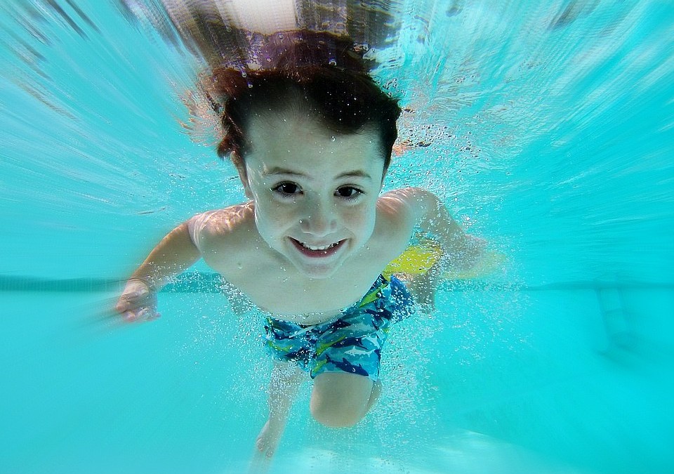 Faire installer un chauffage dans sa piscine sur la Côte d’Azur